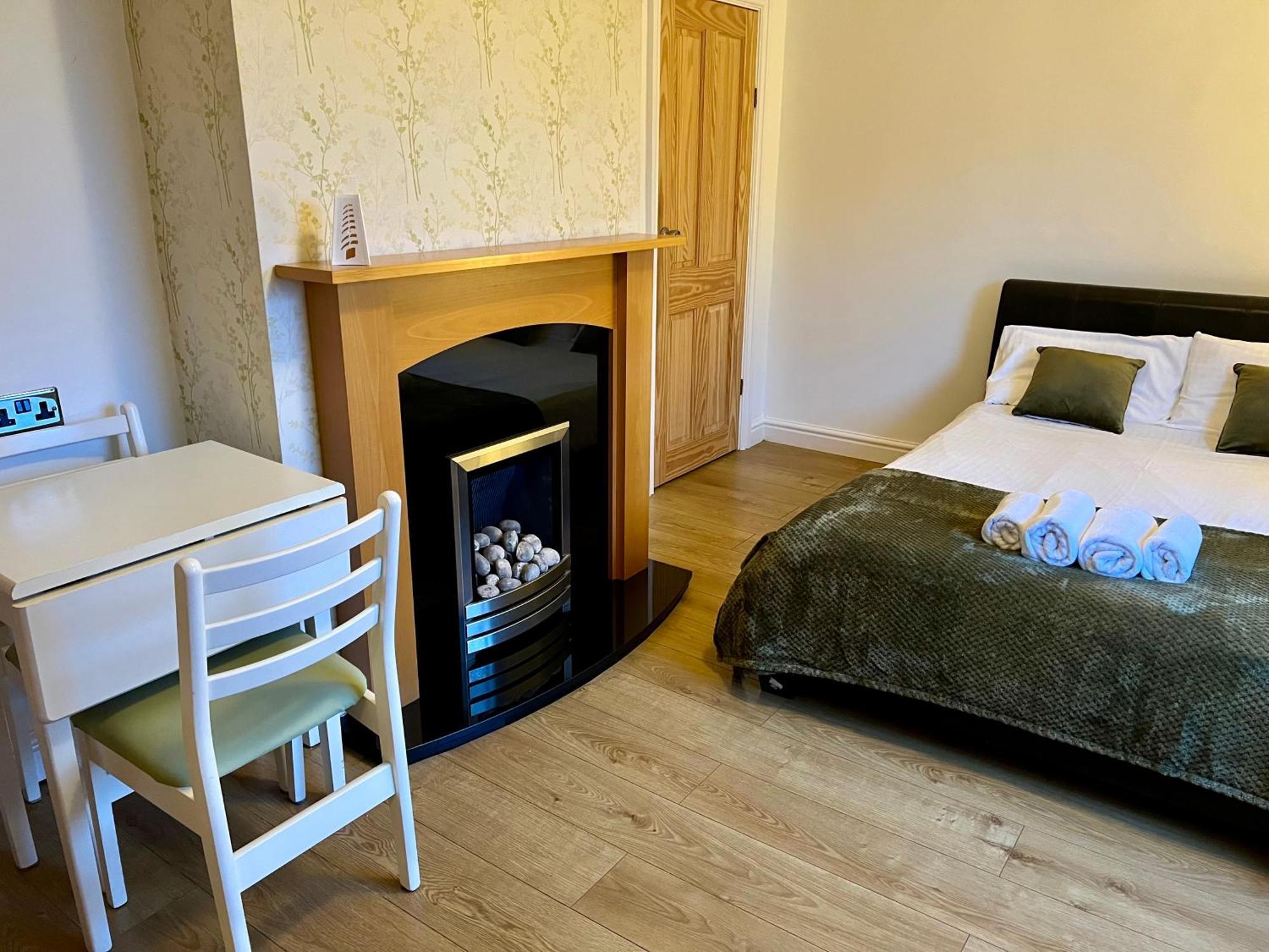 Housefield Stay, Room 4 Stoke-on-Trent Eksteriør billede