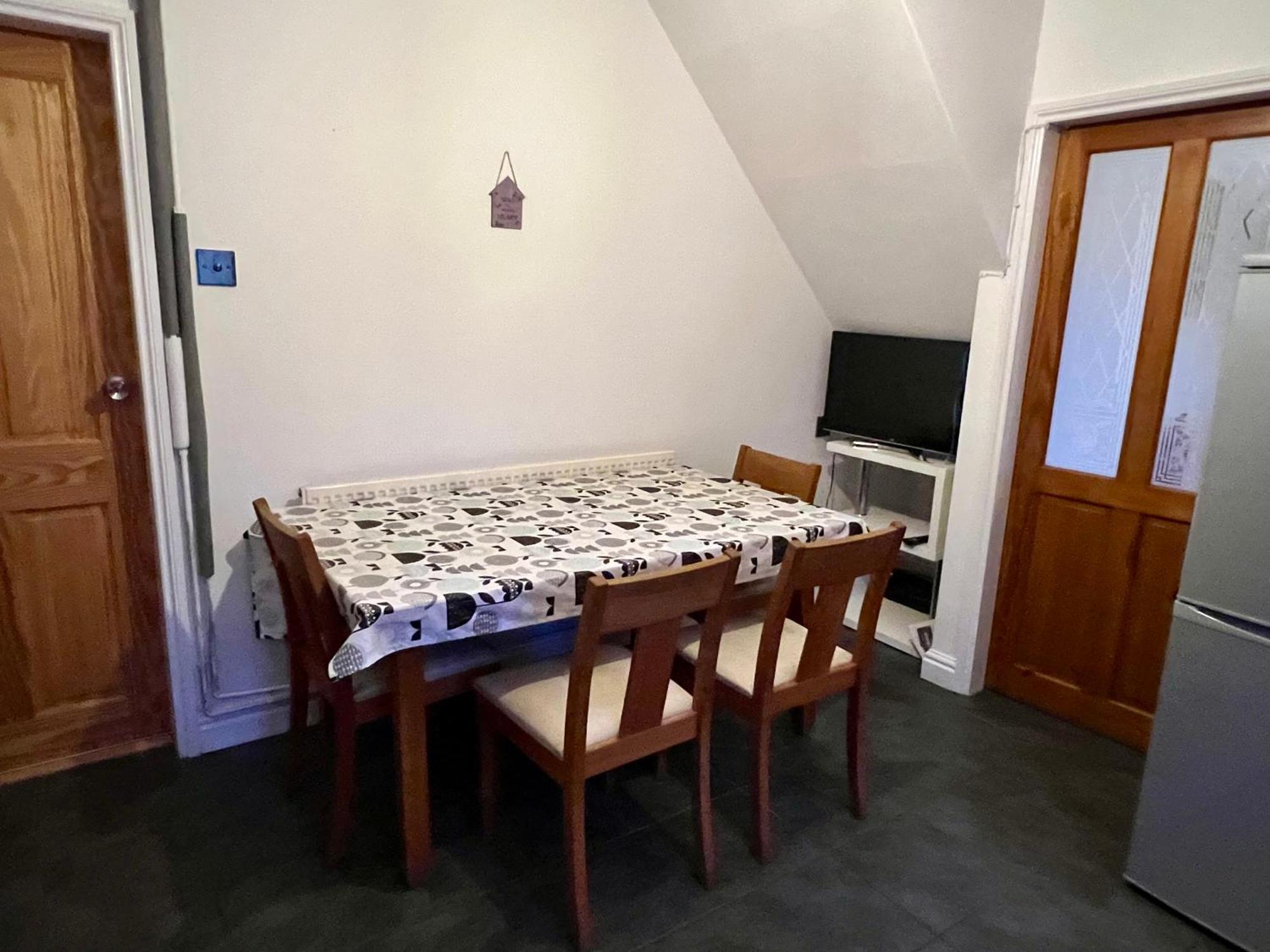 Housefield Stay, Room 4 Stoke-on-Trent Eksteriør billede